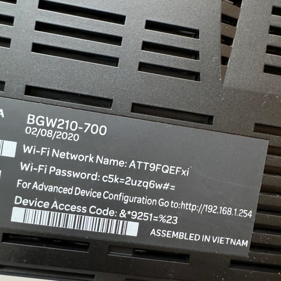 Arris AT&T BGW210-700 modem WiFi router - Picture 3 of 5